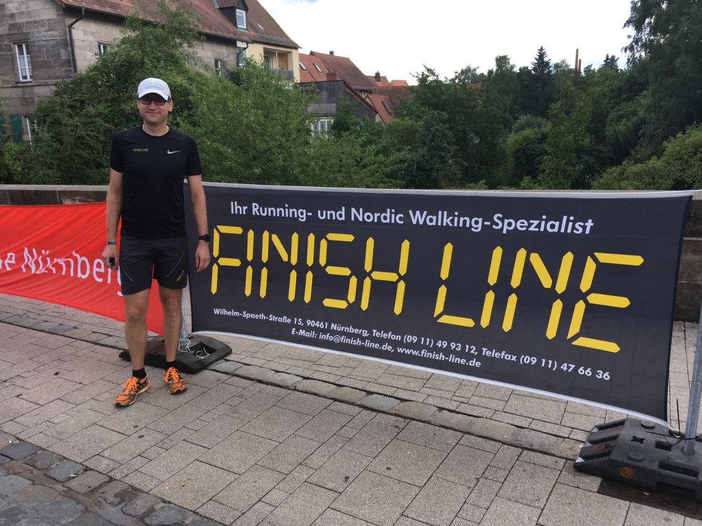 FinishLine Banner im Start-Ziel-Bereich