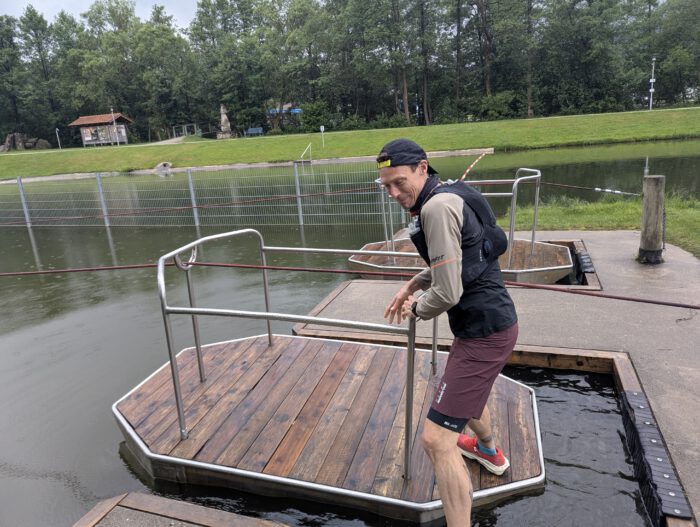 Andy im Seepark am Wasserspielplatz
